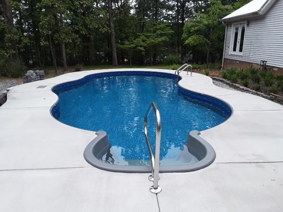 Volunteer Pools & Service, L.L.C. photo 3